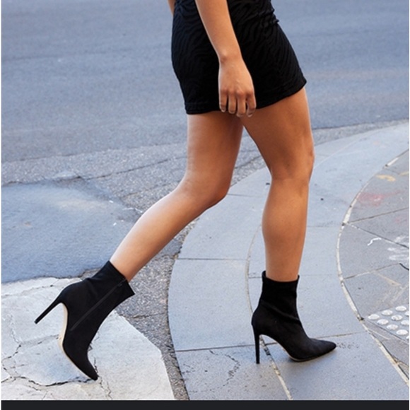XOXO Shoes - XOXO WOMEN BLACK BOOTIES SIZE 8 HEEL 3.5”